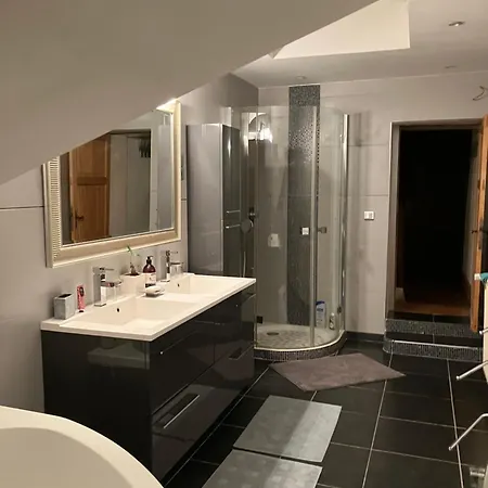 Maison Corneille Proche De Lille Bed & Breakfast *