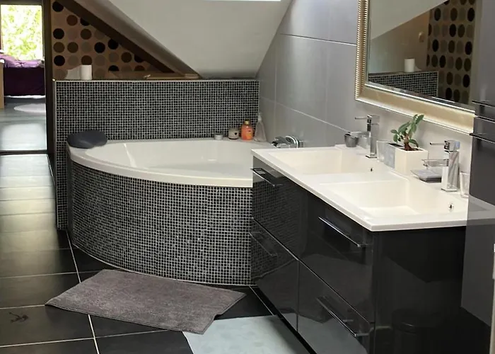 Couette-café Maison Corneille Proche De Lille Hem