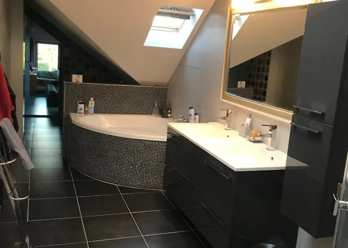 Couette-café Maison Corneille Proche De Lille Hem